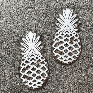 (❗️3 for $12❗️) Hobby Lobby | pineapple wall hangers
